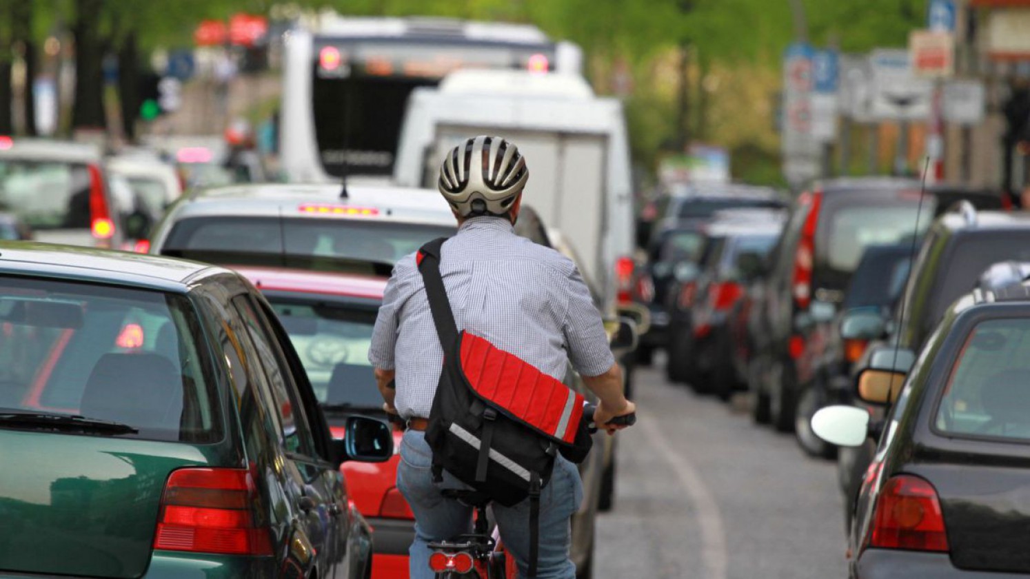 Radfahrer im Strassenverkehr